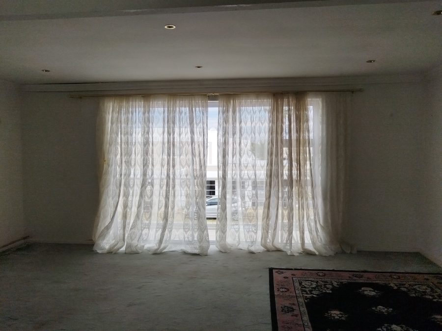 3 Bedroom Property for Sale in Cayman Beach Western Cape